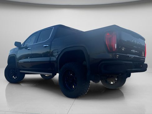 Used 2019 GMC Sierra 1500 Denali w/ Denali Ultimate Package AWD/4WD image 12