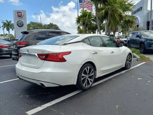Used 2016 Nissan Maxima 3.5 SV FWD image 2