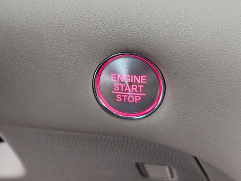 Certified 2025 Acura TLX w/ Technology Package image 29