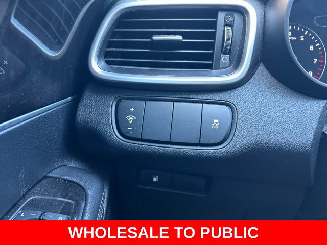 Used 2016 Kia Sorento FWD image 24