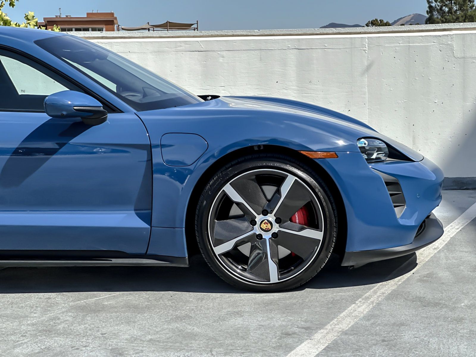 Certified 2023 Porsche Taycan GTS AWD/4WD image 35