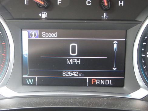 Used 2018 Chevrolet Traverse LT AWD/4WD image 23