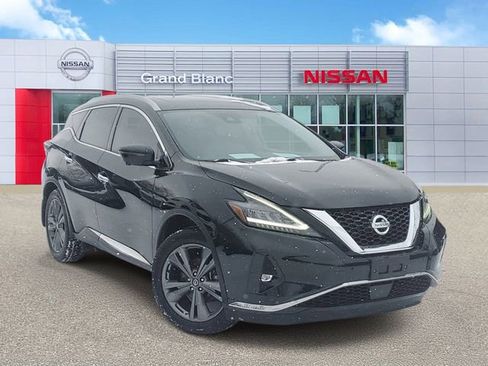 Used 2020 Nissan Murano Platinum image 1