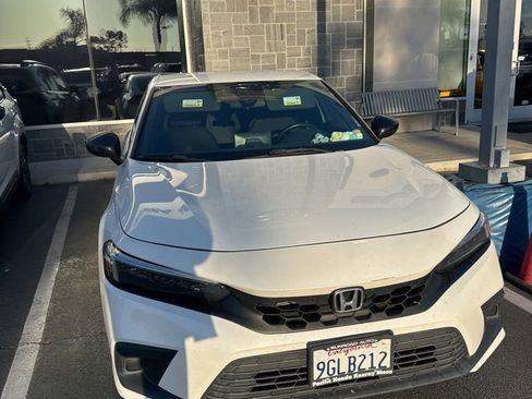 Used 2023 Honda Civic Sport image 10