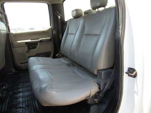 Used 2021 Ford F550 2WD Crew Cab Super Duty image 23