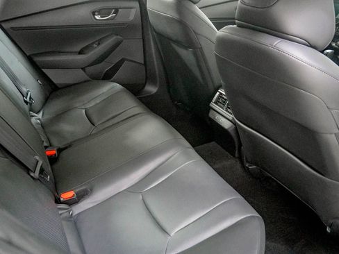 Certified 2025 Honda Accord EX-L image 33