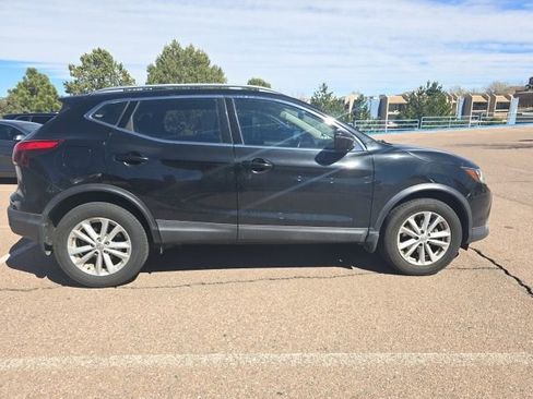 Used 2018 Nissan Rogue Sport SV w/ SV All-Weather Package image 16