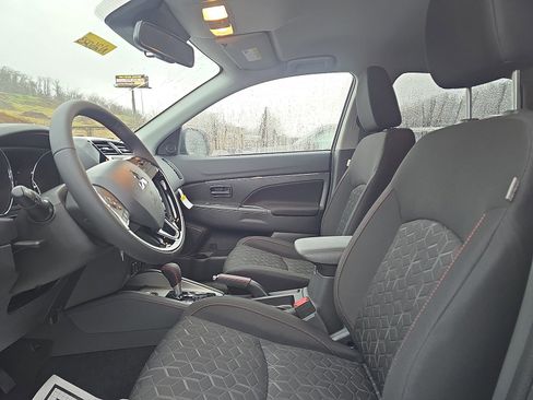 New 2026 Mitsubishi Outlander Sport LE AWD/4WD image 11