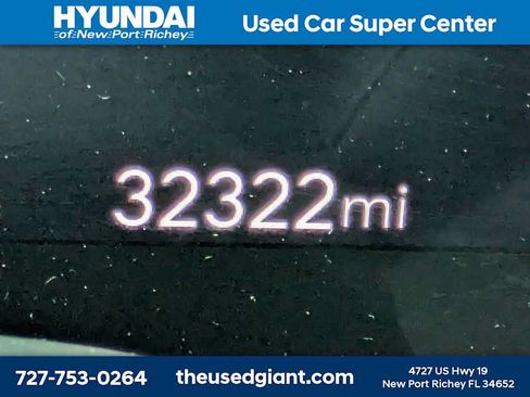 Used 2024 Buick Encore GX Sport Touring FWD image 34