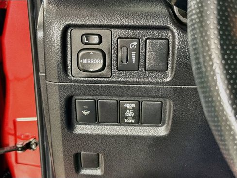 Used 2016 Toyota 4Runner SR5 Premium AWD/4WD image 12
