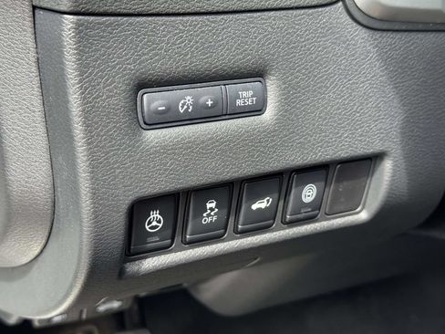 Used 2024 Nissan Murano Platinum w/ Cargo Package AWD/4WD image 17