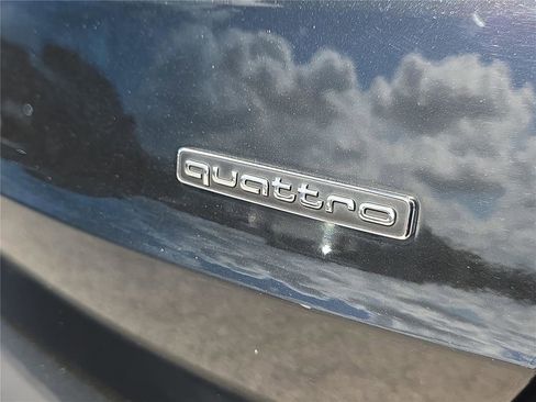 Used 2021 Audi Q3 2.0T Premium w/ Convenience Package image 6