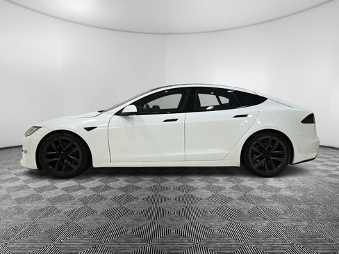 Used 2023 Tesla Model S image 2