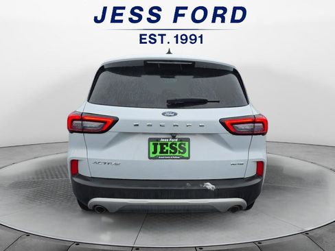 Used 2025 Ford Escape Active image 4