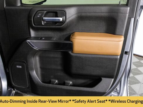 Used 2021 Chevrolet Silverado 1500 High Country image 44