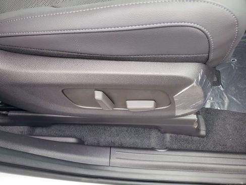 New 2026 Kia Carnival SX Prestige FWD image 36