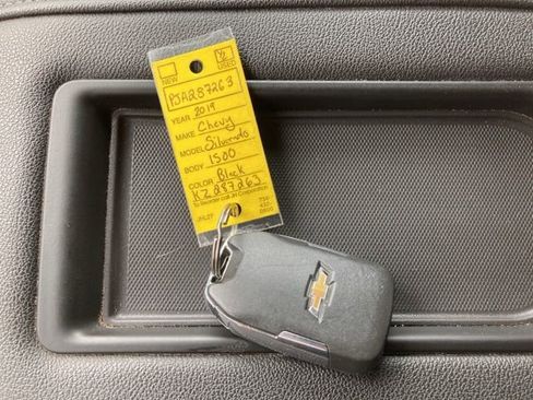 Used 2019 Chevrolet Silverado 1500 RST w/ True North Edition AWD/4WD image 9