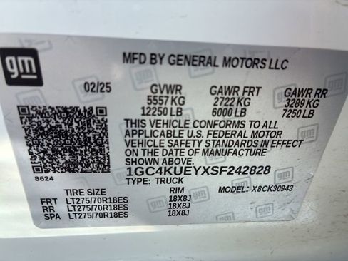 Used 2025 Chevrolet Silverado 3500 LTZ image 16