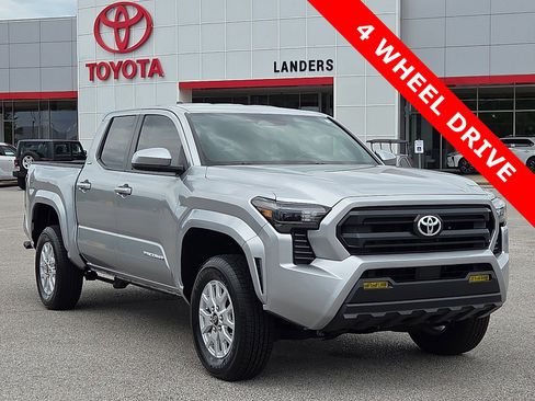 Used 2025 Toyota Tacoma SR5 AWD/4WD image 1