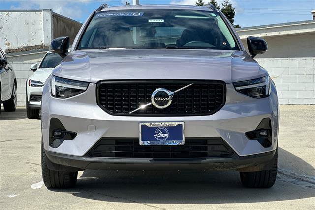 Certified 2026 Volvo XC40 B5 Plus AWD/4WD image 8