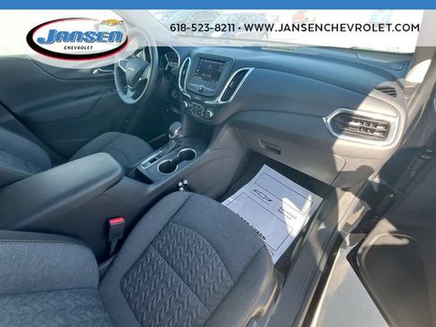 Used 2024 Chevrolet Equinox LT FWD image 28