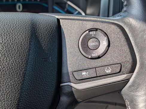 Used 2024 Honda Odyssey EX-L image 37