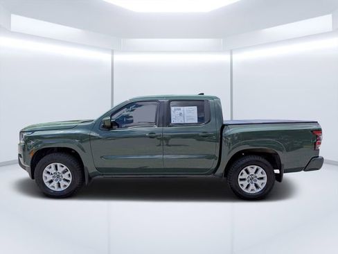 Used 2022 Nissan Frontier SV AWD/4WD image 5