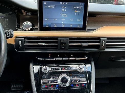Used 2020 Lincoln Corsair Reserve w/ Equipment Group 201A FWD image 18