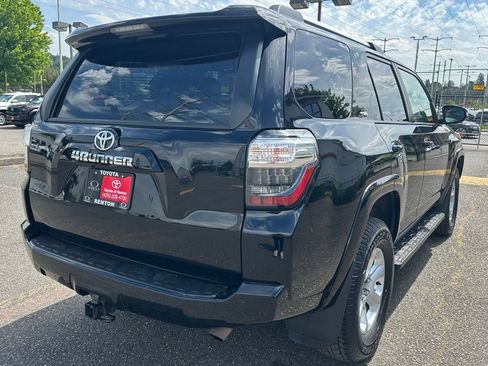Certified 2024 Toyota 4Runner SR5 Premium w/ Moonroof Package AWD/4WD image 5