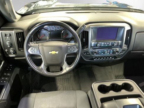 Used 2019 Chevrolet Silverado 2500 LT w/ LT Convenience Package image 10