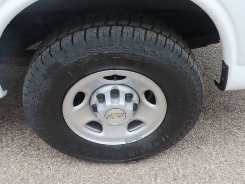 Used 2023 Chevrolet Express 3500 LS RWD image 15
