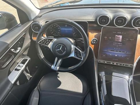 Used 2024 Mercedes-Benz GLC 300 image 18
