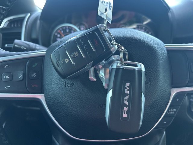 Used 2022 RAM 1500 Big Horn AWD/4WD image 37