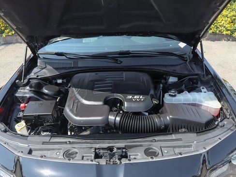 Used 2020 Chrysler 300 S image 10