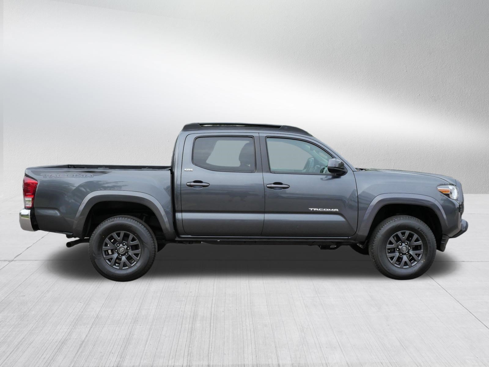 Certified 2020 Toyota Tacoma SR5 AWD/4WD image 9