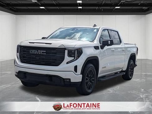 Used 2024 GMC Sierra 1500 Elevation w/ Elevation Premium Package AWD/4WD image 1