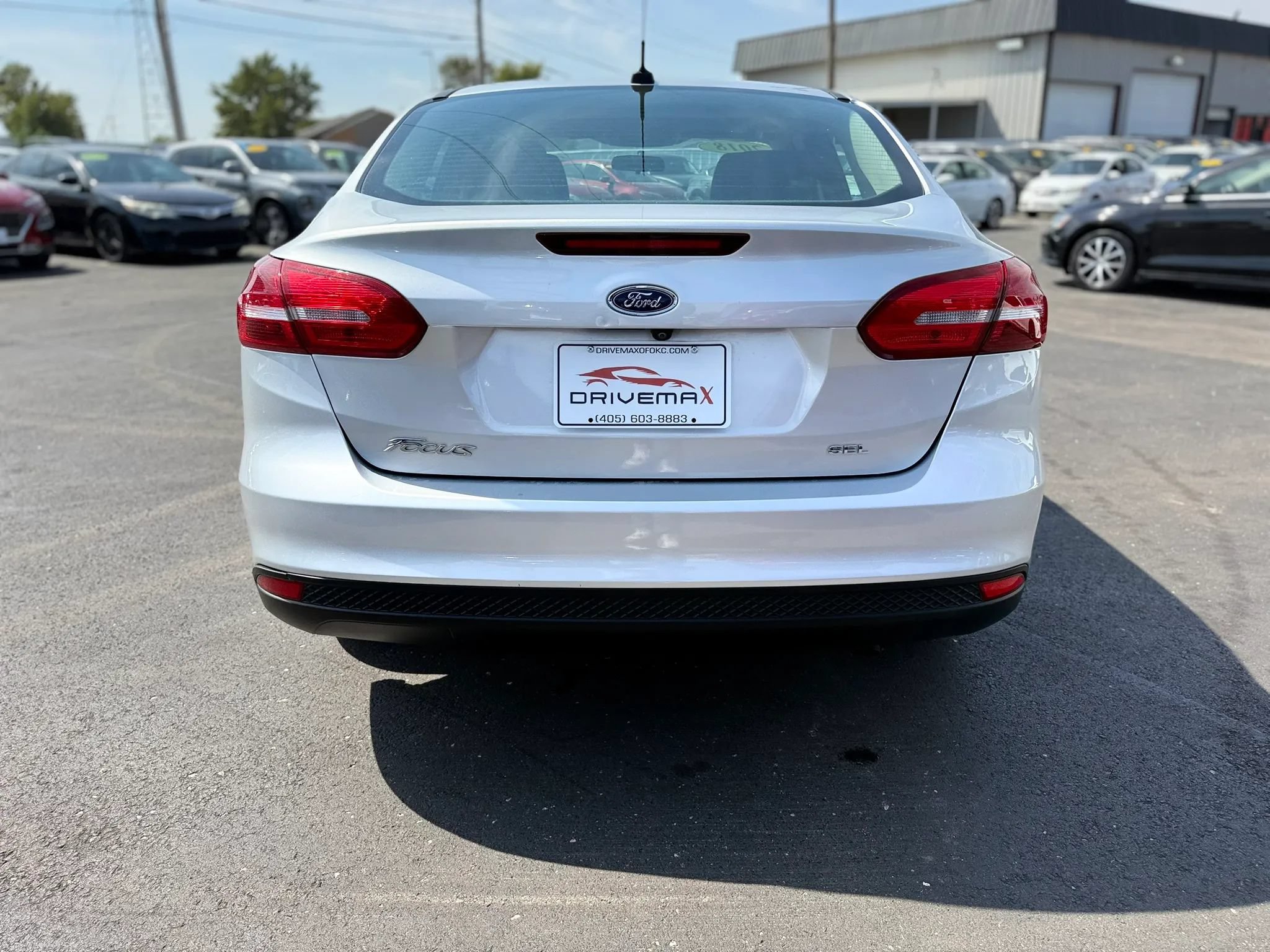 Used 2018 Ford Focus SEL FWD image 4