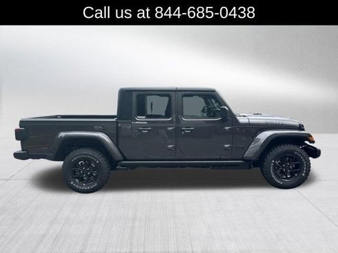 New 2026 Jeep Gladiator Sport AWD/4WD image 4