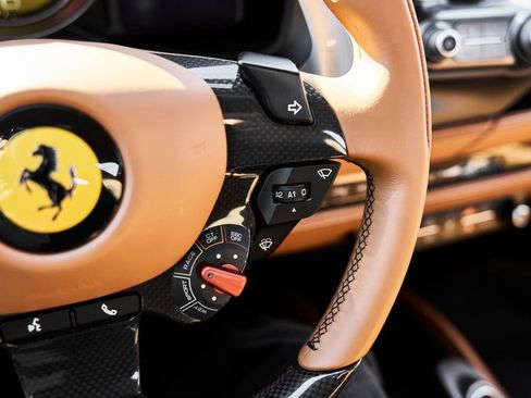 Used 2020 Ferrari F8 Tributo image 59