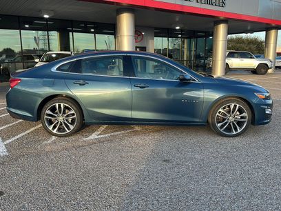 Used 2025 Chevrolet Malibu LT