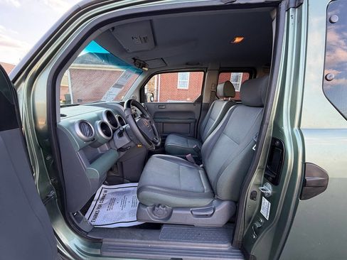 Used 2005 Honda Element LX image 12