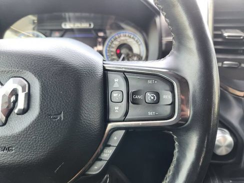 Used 2020 RAM 1500 Limited w/ Black Appearance Package RWD image 29