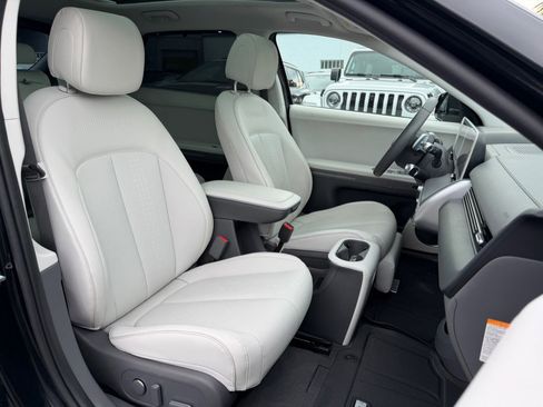 Used 2023 Hyundai Ioniq 5 Limited w/ Cargo Package image 35