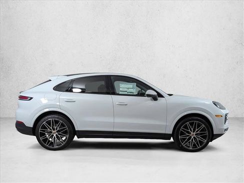 New 2026 Porsche Cayenne Coupe AWD/4WD image 8