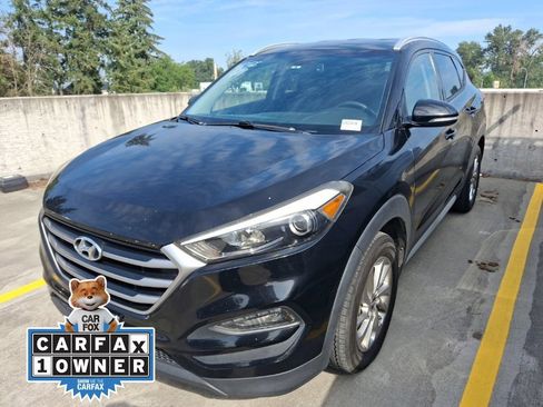 Used 2017 Hyundai Tucson SE Plus w/ Cargo Package AWD/4WD image 1