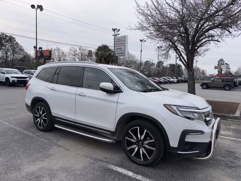 Used 2021 Honda Pilot Touring image 12