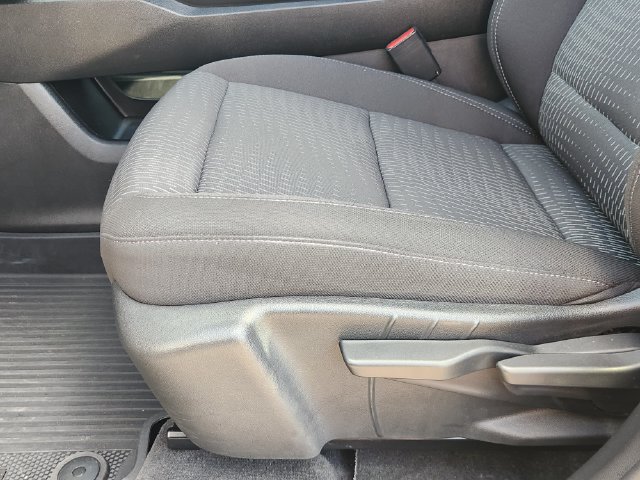 Used 2026 Chevrolet Equinox LT FWD image 23