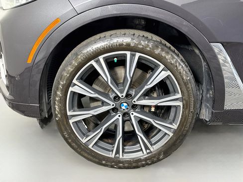 Used 2022 BMW X7 xDrive40i w/ Executive Package AWD/4WD image 37