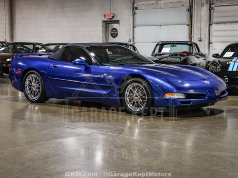 Used 2003 Chevrolet Corvette Convertible w/ Preferred Equipment Group1 image 3