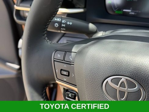 Certified 2026 Toyota Crown AWD/4WD image 14